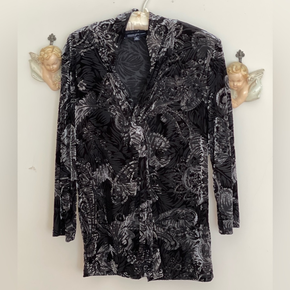 Jones New York, Medium, stretchy, comfortable, velvet – like women’s top